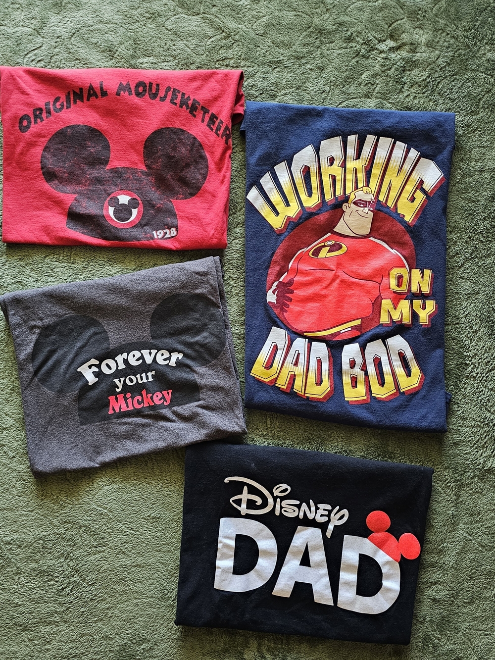 Disney Dad Graphic Tees Park Shirts Short Sleeve Incredibles Mickey Large/XL